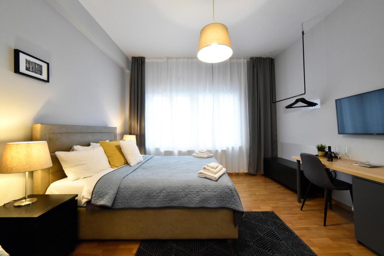 Zrinski Premium Suites & Rooms Zagreb Bagian luar foto